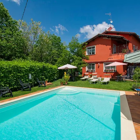 Matteo By Interhome